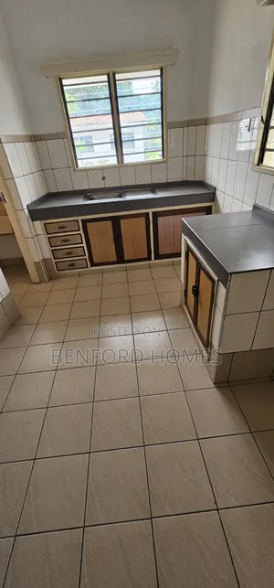 3bdrm Apartment in Latina, Nyali Mkomani for sale