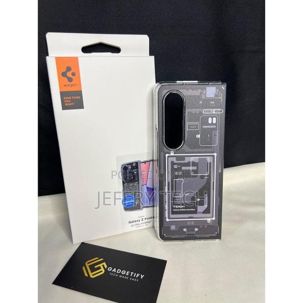 Spigen Z Fold 4 Clear Case - main view