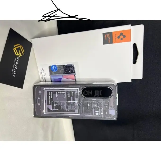 Spigen Z Fold 4 Clear Case