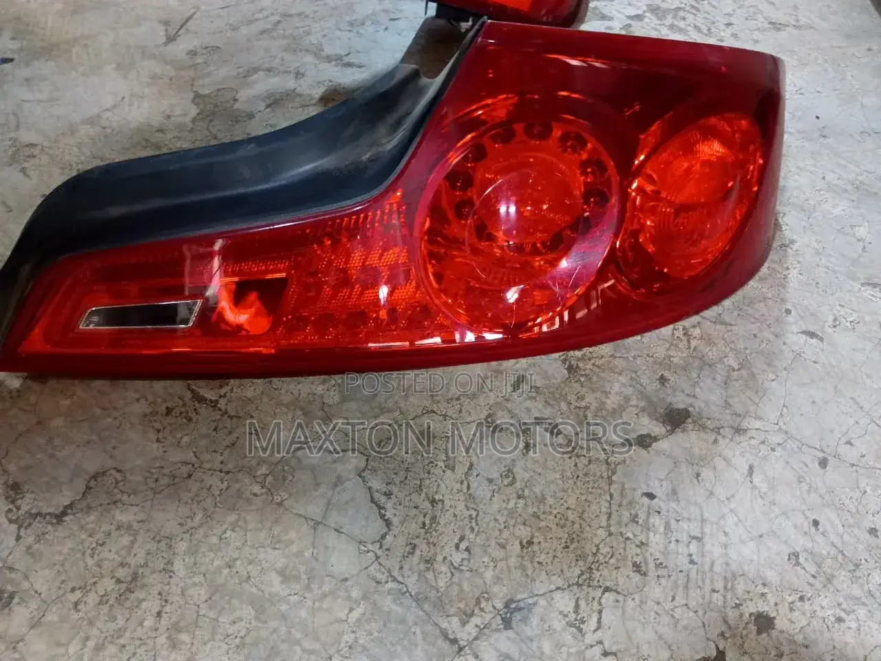 Nissan Skyline Y34 2008 Taillight