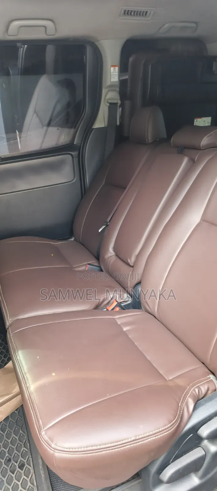 Toyota Noah 2.0 FWD (8 Seater) 2017 Purple