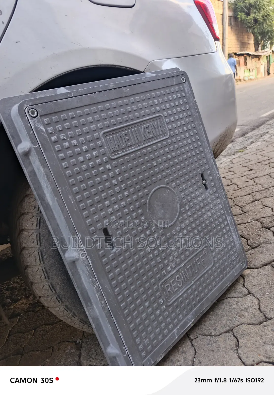 Manhole Cover 450×600mm – Strong Secure Fibre Solution