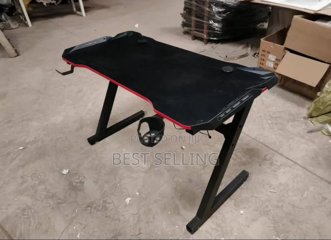 Imported Modern Gaming Table With Cupholder