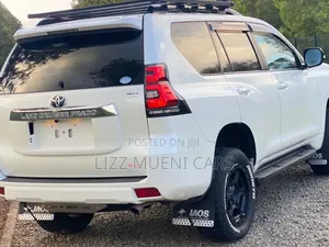 Toyota Land Cruiser Prado 2.7 2019 White