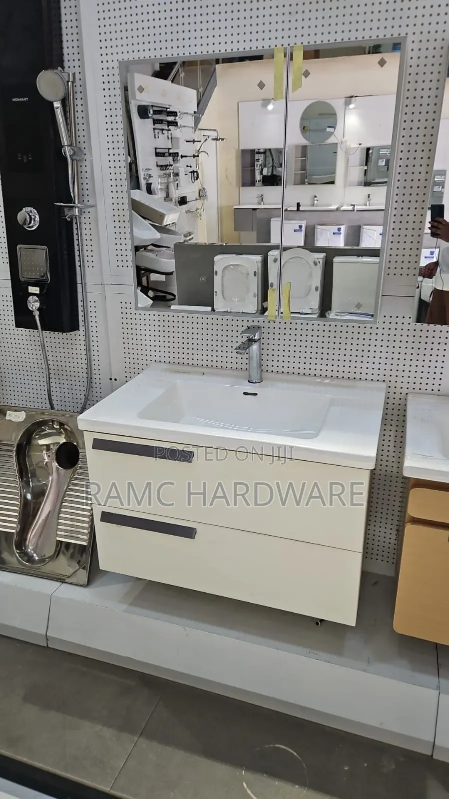 Bathroom Cabinets With Mirror.