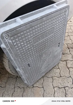 Manhole Cover 450×600mm – Lightweight but Heavy Duty