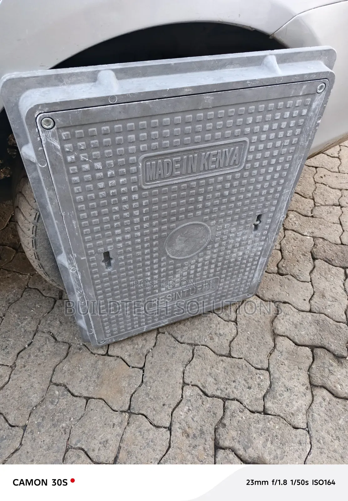 Manhole Cover 450×600mm – Safe, Strong Weather-Resistant