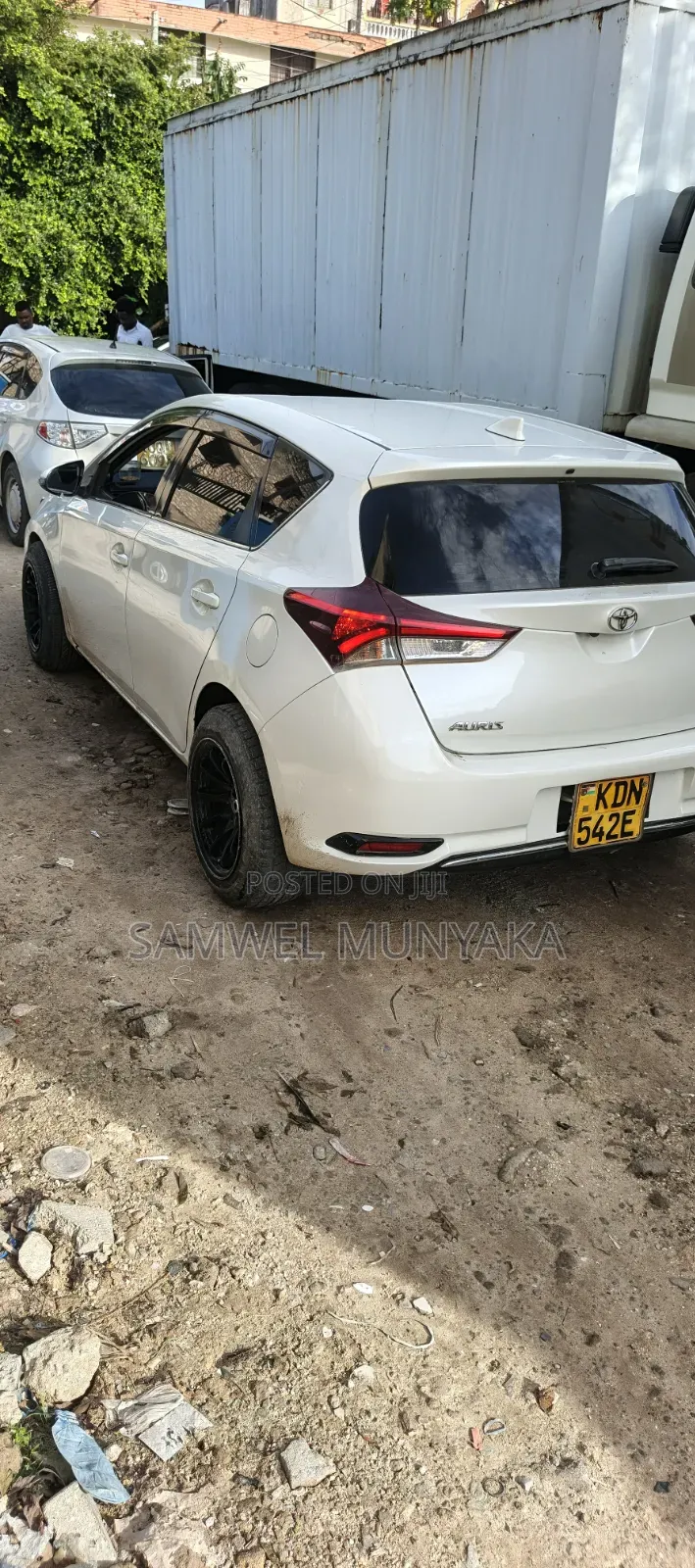 Toyota Auris 2016 Pearl