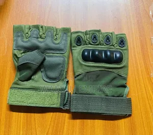 Of Half-finger Tactical Gloves ( Fingerless Tactical Gloves)