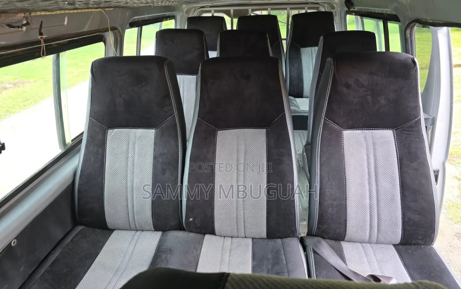 Toyota HiAce 2011 Silver