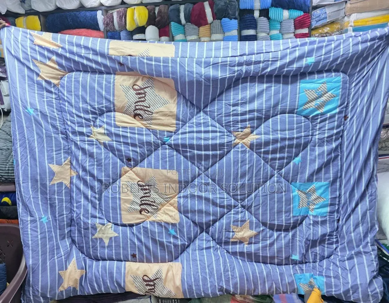 Duvet Featuring Smile Prints