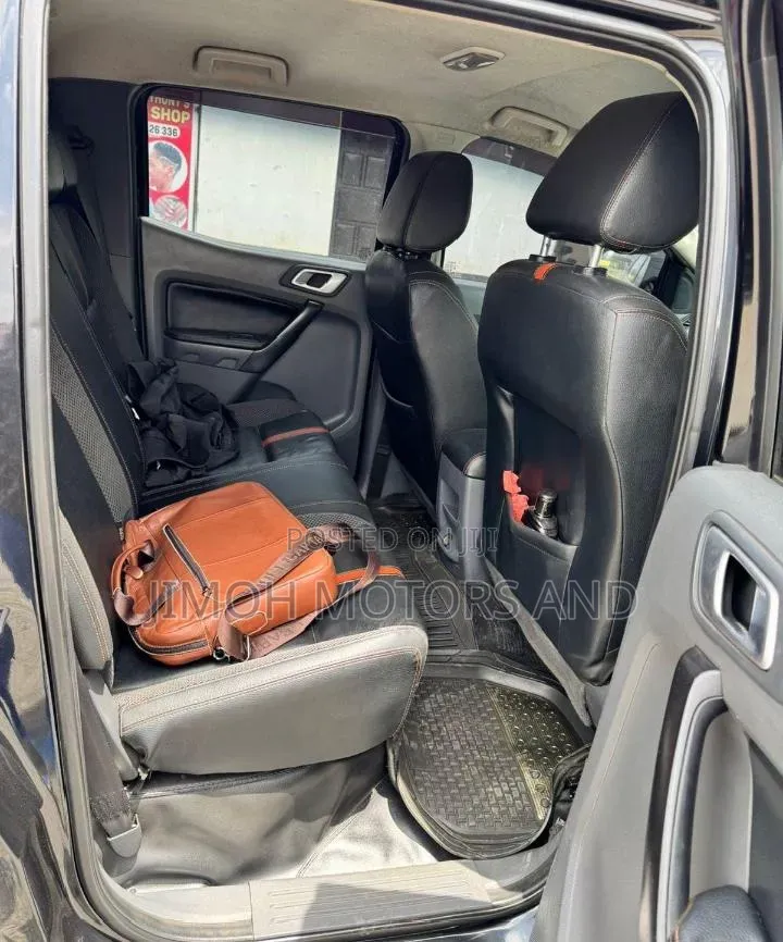 Ford Ranger 2015 Black