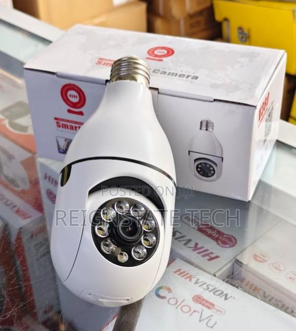360degrees Rotating Bulb PTZ Wifi Camera