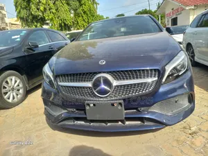 Mercedes-Benz A-Class 2019 Black
