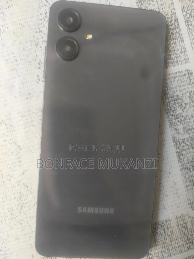 Samsung Galaxy A06 128 GB Black - thumbnail 2