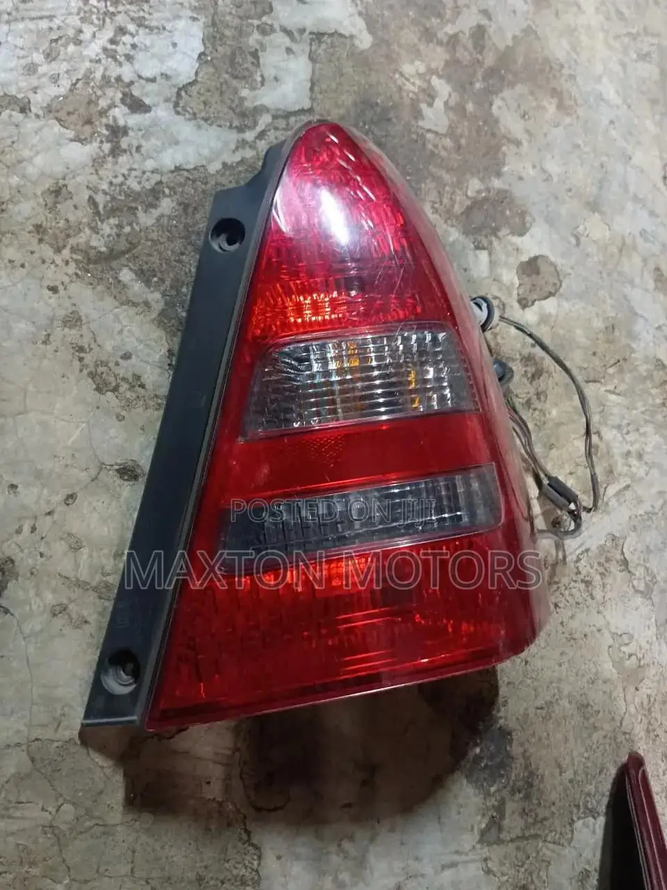 Taillight Subaru Forester Sg5 2005