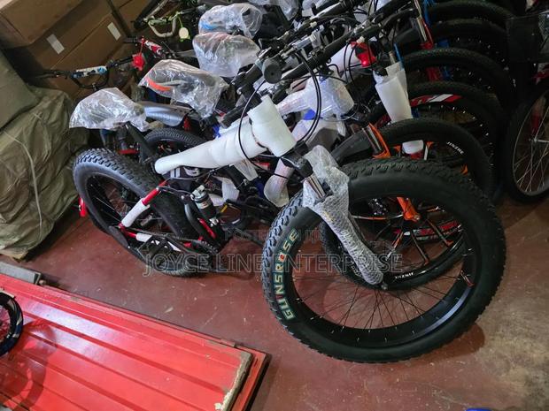Foldable Tire Frame for Easy Storage and Transport