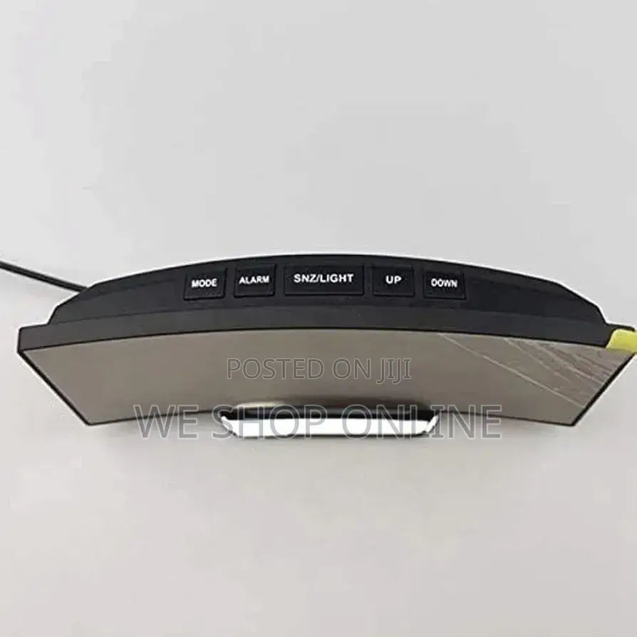 Curved Digital Clock