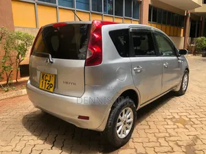 Nissan Note 2009 Silver