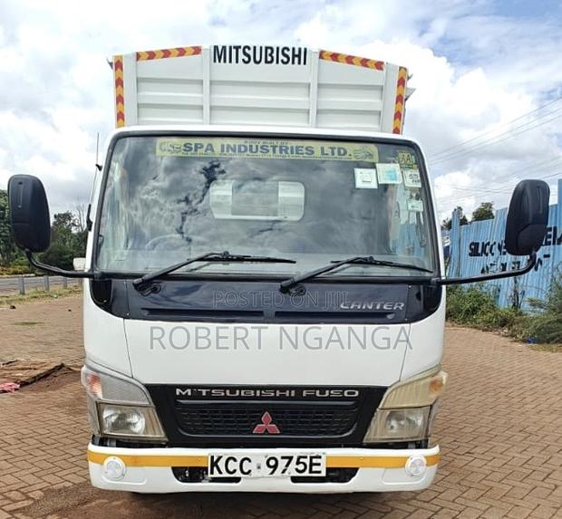 Mitsubishi Canter - thumbnail 4