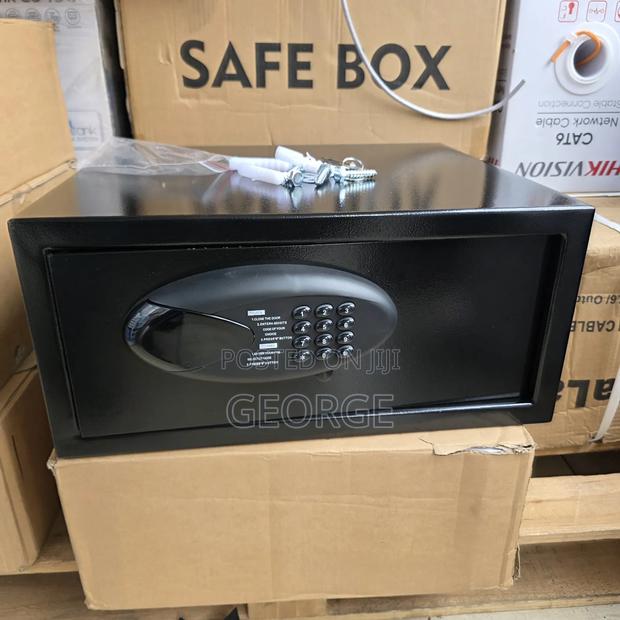 Safebox 11kg Home Safe – Strong Steel Anti-Burglary Design