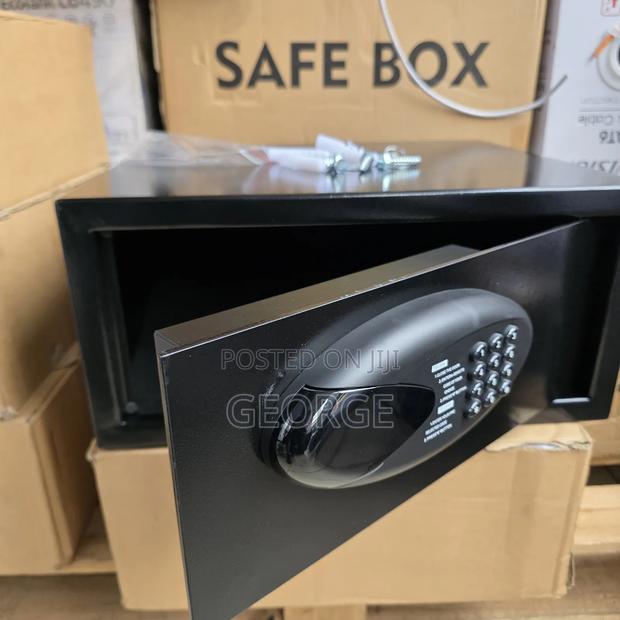 Safebox 11kg Steel Safe – Password Lock for Home Business