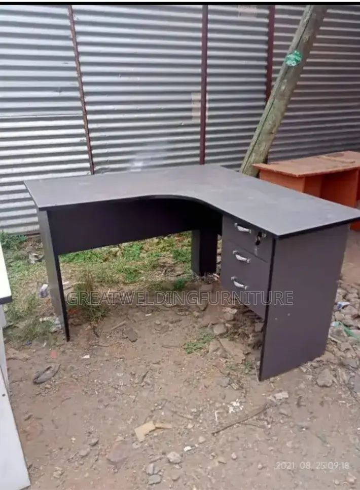 L- Shaped Office Desk