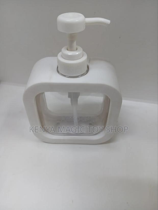 Liquid Soap Dispenser - thumbnail 5