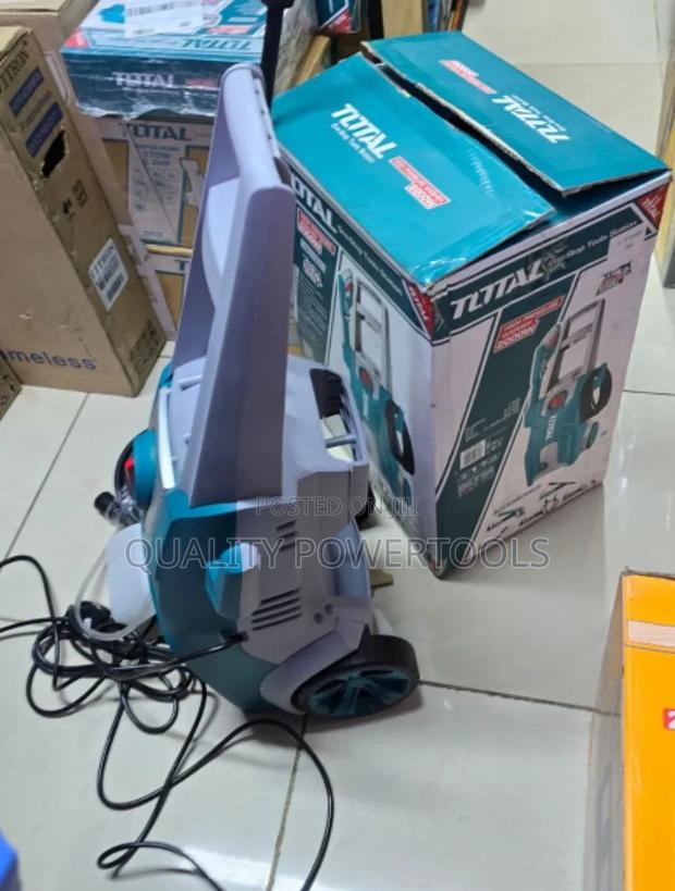 Guaranteed High Pressure Washer - main view