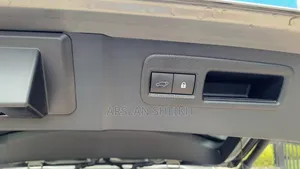 Lexus NX 2019 Silver