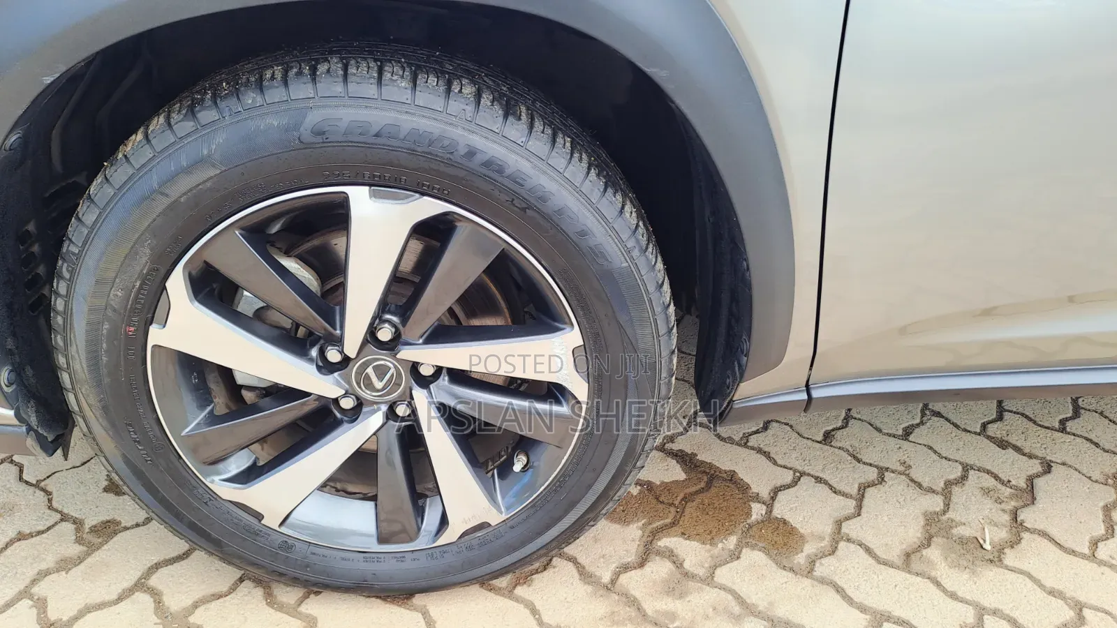 Lexus NX 2019 Silver
