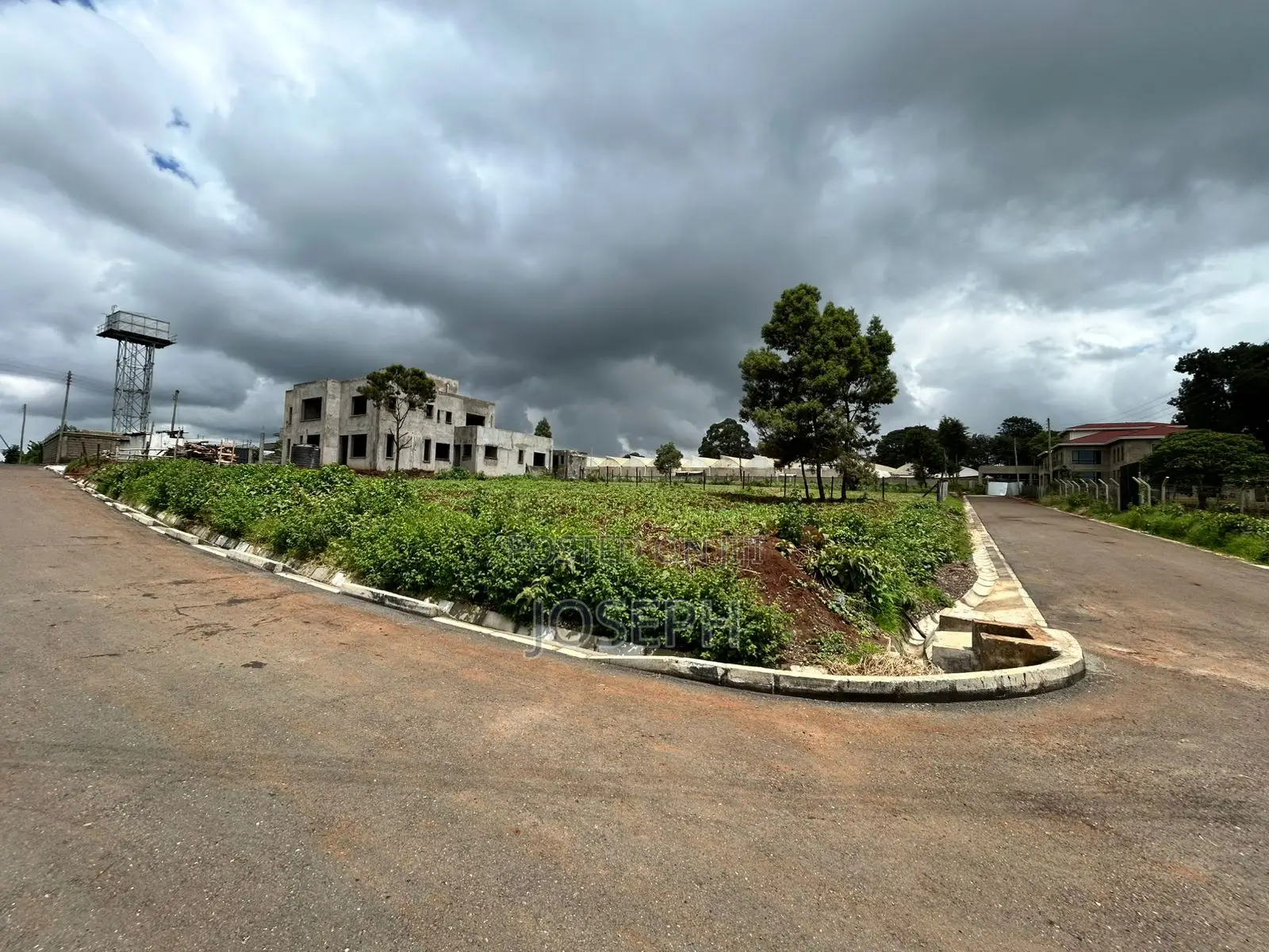 Prime Fully Serviced 1⁄4- Acre Plots for Sale in Limuru Redhill.