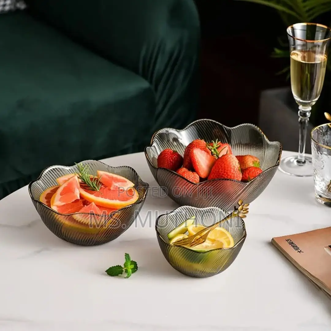 Gold Rim Glass Salad / Serving Bowl Set