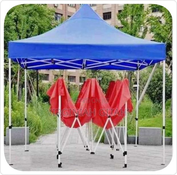 Outdoor Canopy Foldable Tents In Blue and Red