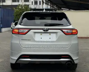 Toyota Harrier 2.0 2020 White