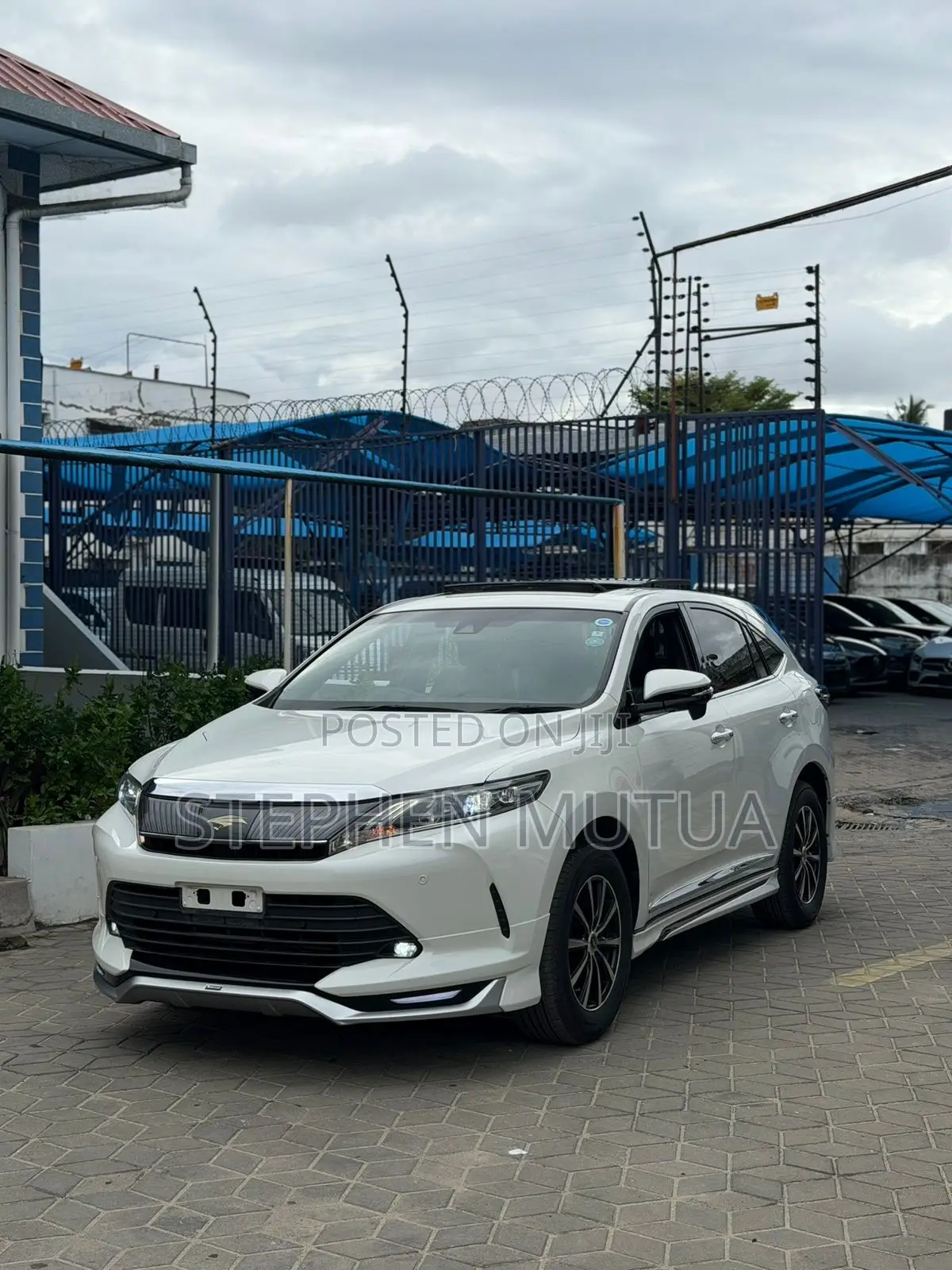 Toyota Harrier 2.0 2020 White