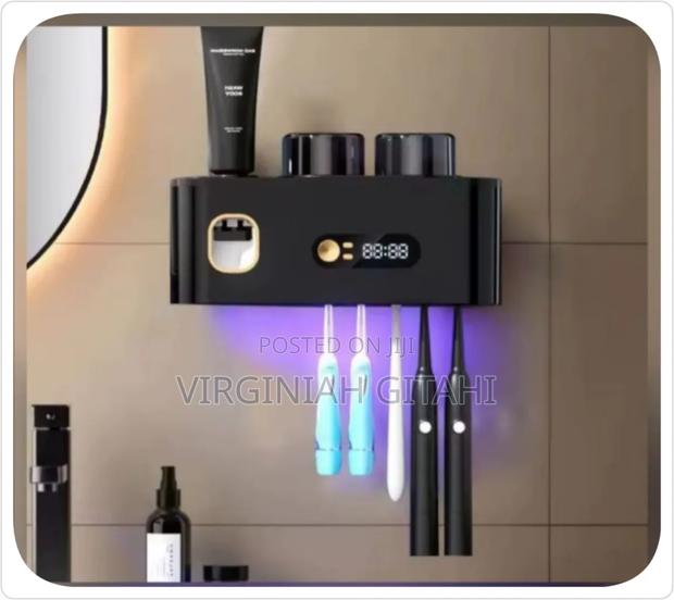 Smart 5 Slot Toothbrush Sterilizer Holder - main view