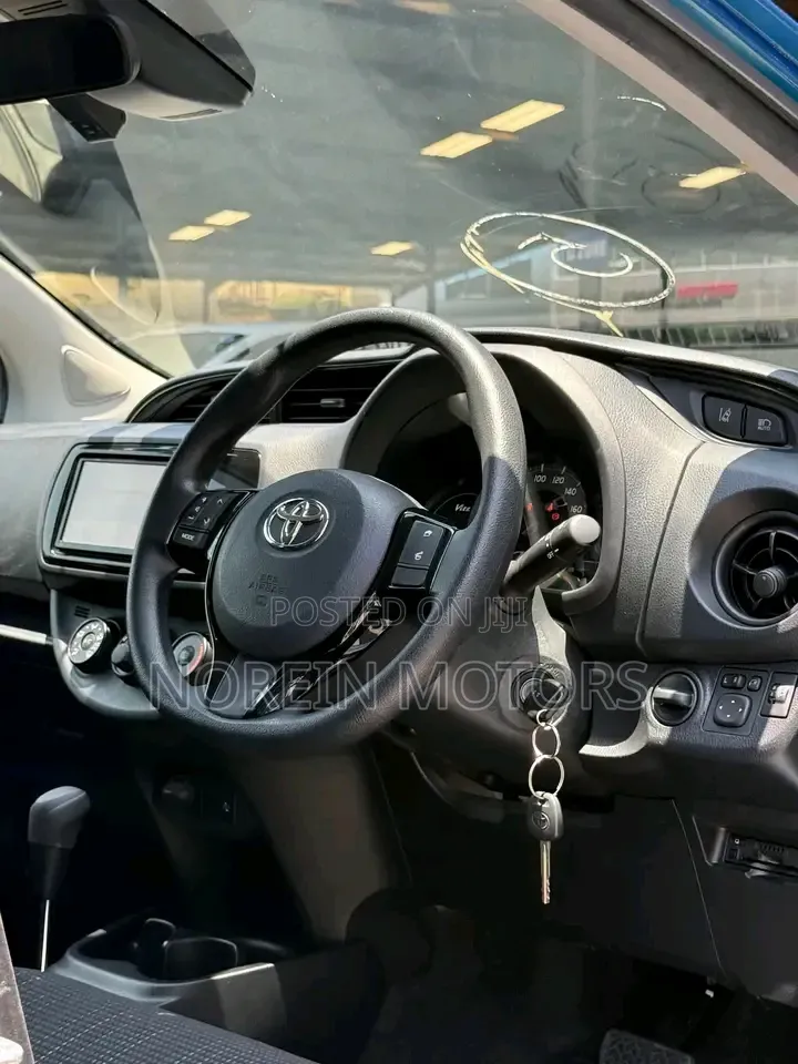 Toyota Vitz 2019 Blue