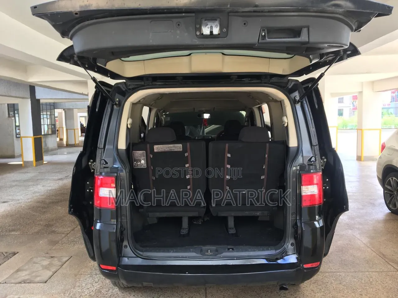 Mitsubishi Delica D:5 2008 Black
