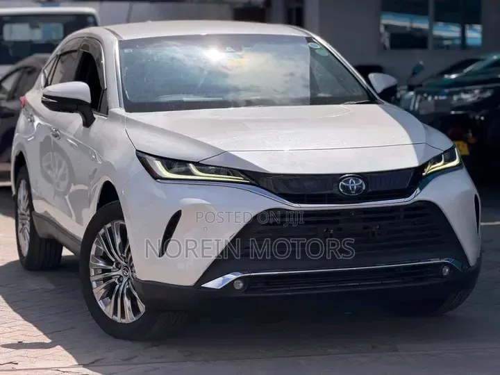 Toyota Harrier 2020 Off white