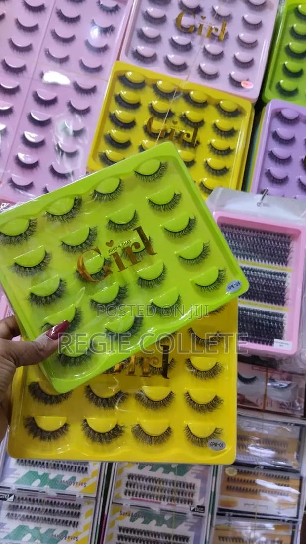 Cluster Lashes