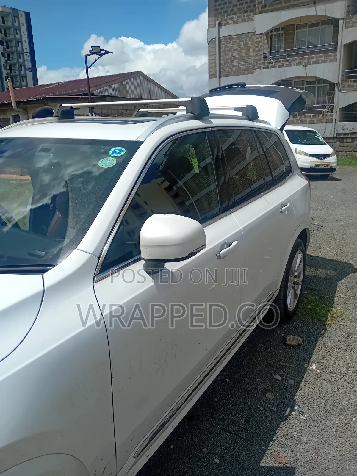 Premium Ceramic Window Tint (Luxury Finish)