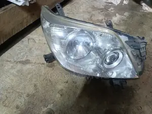 Headlight Prado J150 2010 Non Xenon