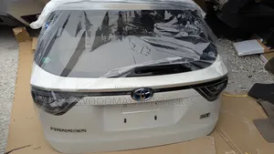 Toyota Harrier Boot