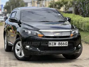 Toyota Harrier 2.0 2014 Black
