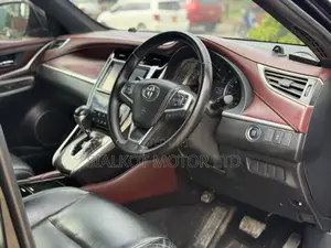 Toyota Harrier 2.0 2014 Black