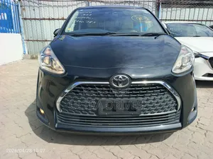 Toyota Sienta 2019 Black
