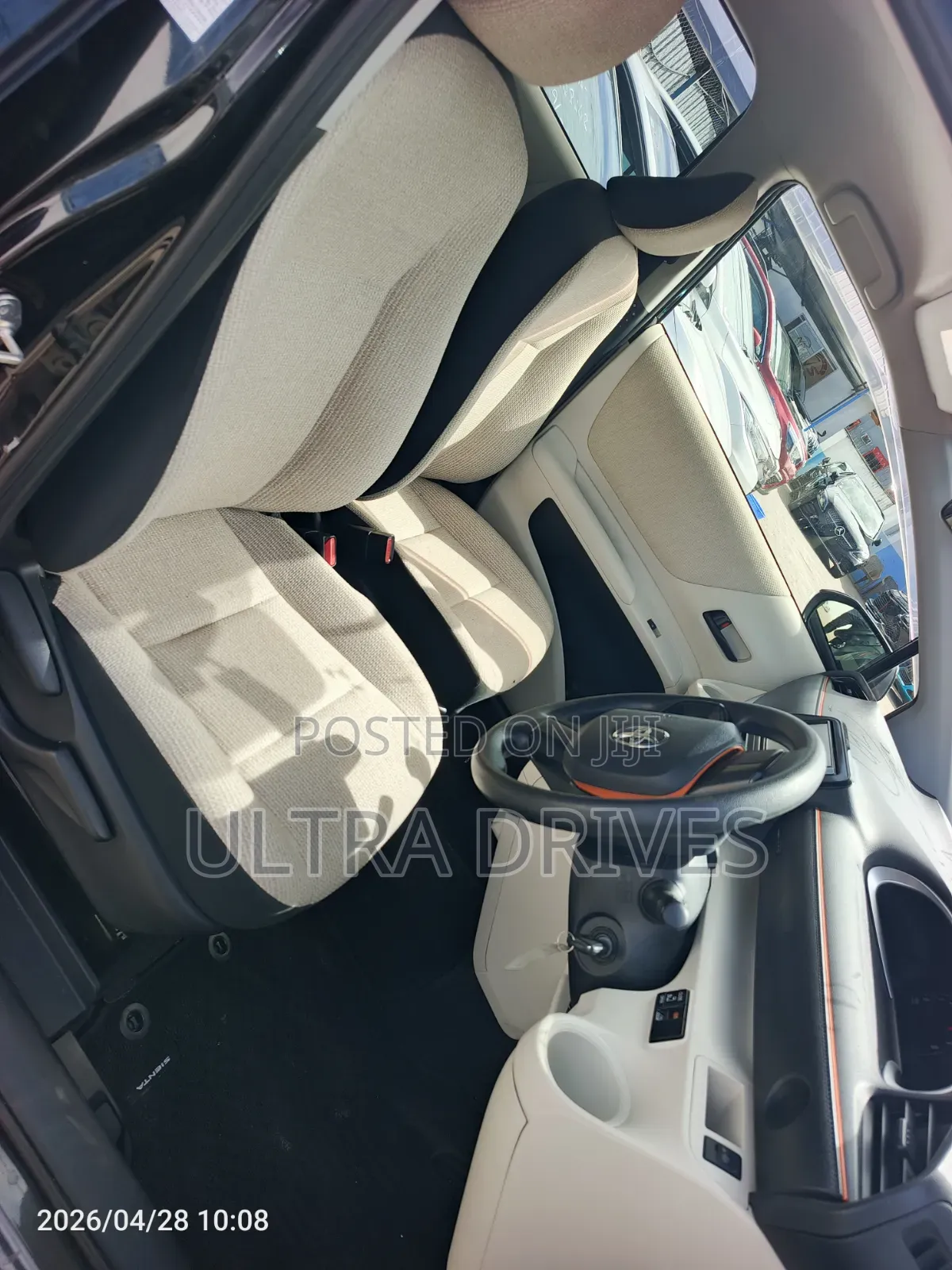 Toyota Sienta 2019 Black