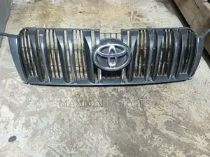 Front Grille Prado 2010