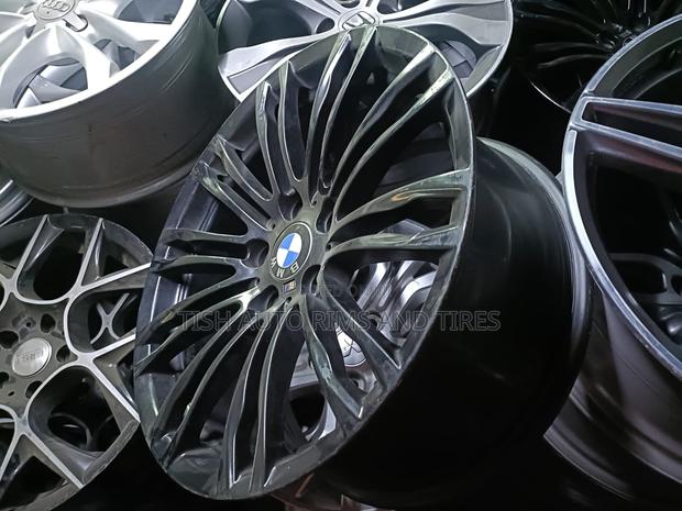 Multi Sporkes Original 18 Inch BMW Rims Set